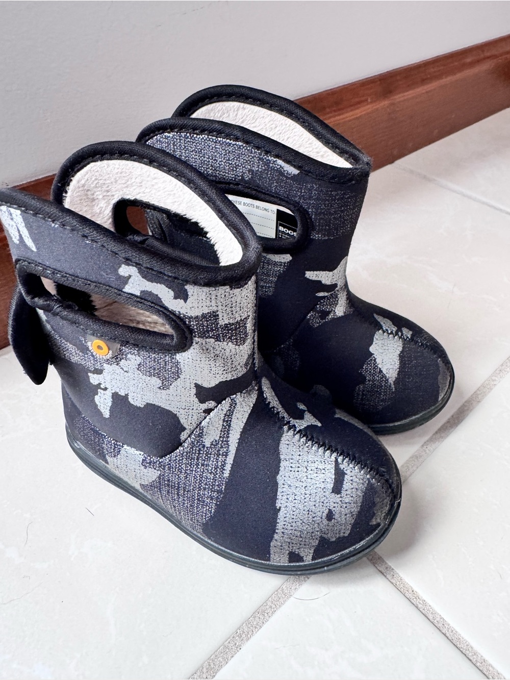 Bogs Boots Baby/Toddler Size 6